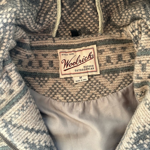 Vintage Woolrich Women’s Winter Jacket - Picture 4 of 6